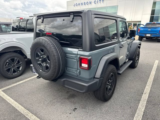 Used 2025 Jeep Wrangler Sport AWD/4WD image 15