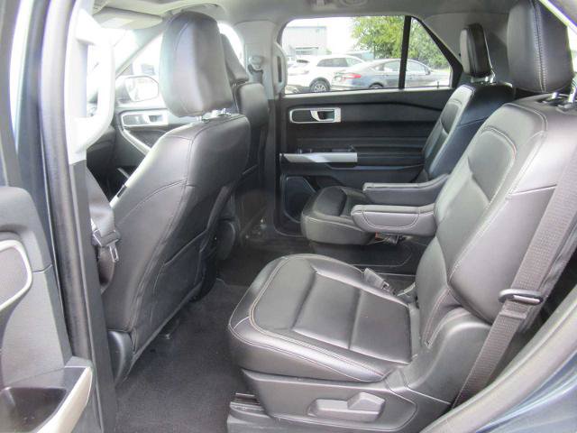 Certified 2023 Ford Explorer XLT w/ Equipment Group 202A AWD/4WD image 16