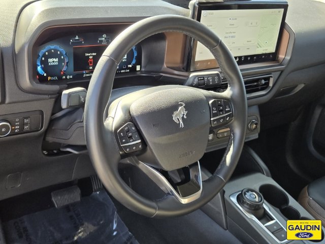 Certified 2025 Ford Bronco Sport Outer Banks w/ Outer Banks Tech Package+ AWD/4WD image 19