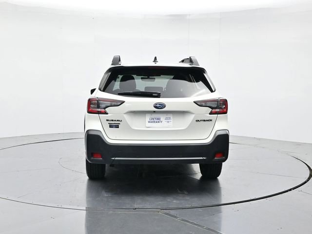 Used 2023 Subaru Outback Onyx Edition AWD/4WD image 8