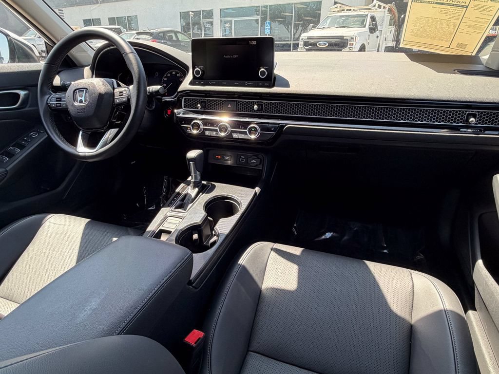 Used 2024 Honda Civic EX-L image 12