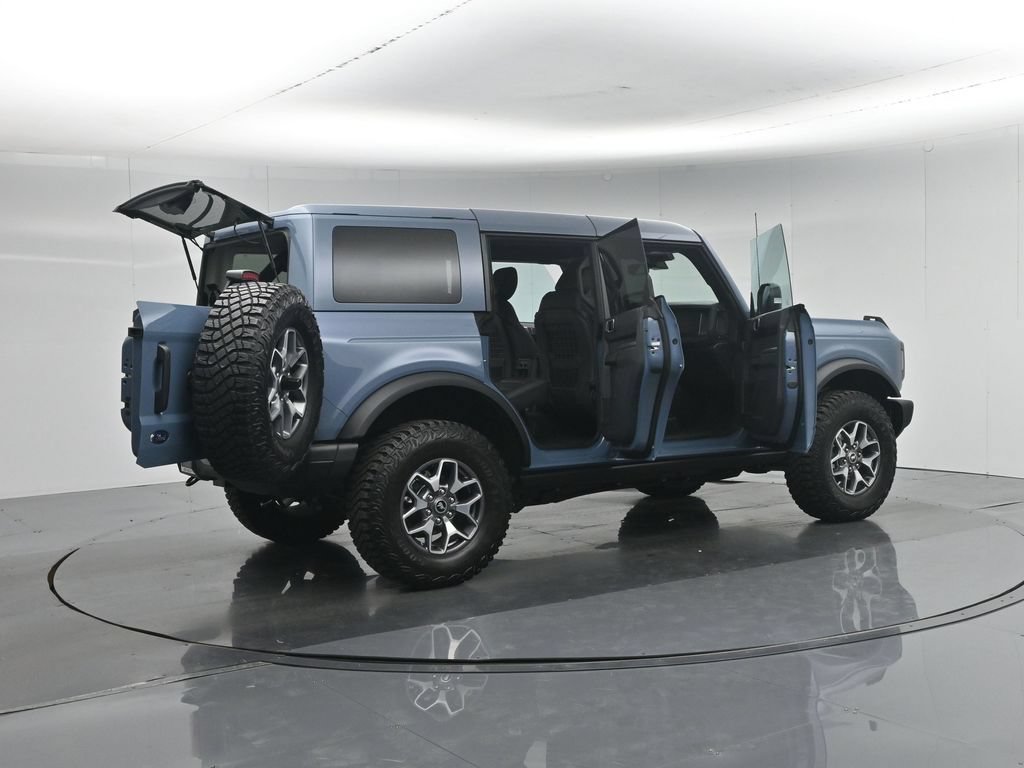 Certified 2025 Ford Bronco Badlands AWD/4WD image 6