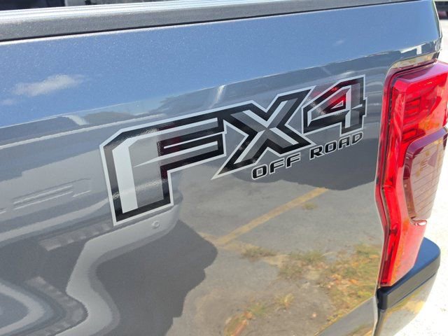 Certified 2022 Ford F250 Lariat w/ Lariat Ultimate Package AWD/4WD image 8