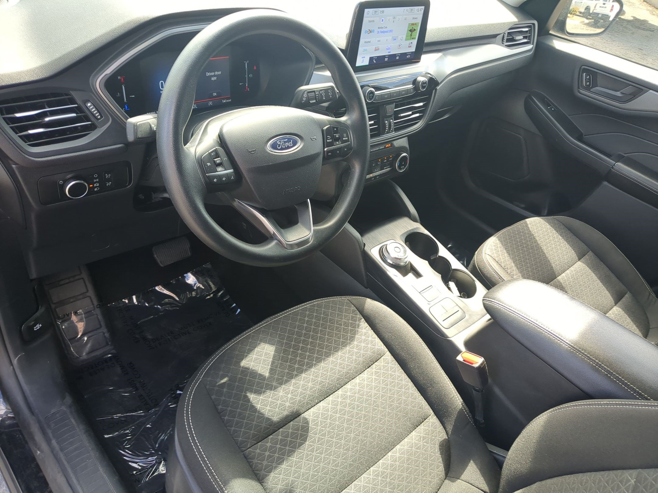 Certified 2025 Ford Escape Active AWD/4WD image 17