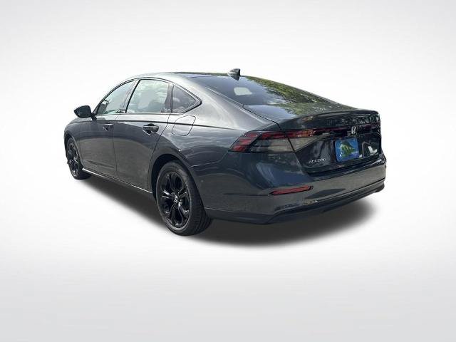 Used 2025 Honda Accord SE image 6