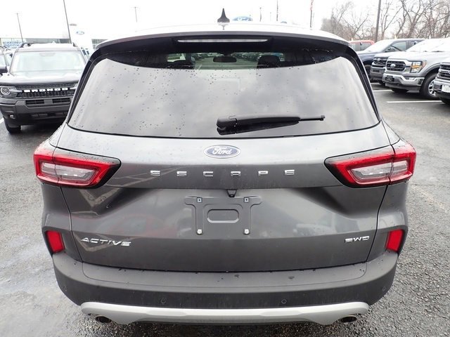 Certified 2024 Ford Escape Active w/ Tech Pack #1 image 3