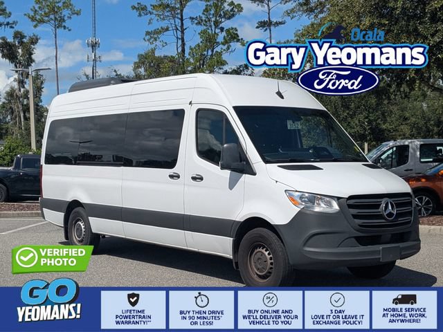 Used 2025 Mercedes-Benz Sprinter 2500 image 1