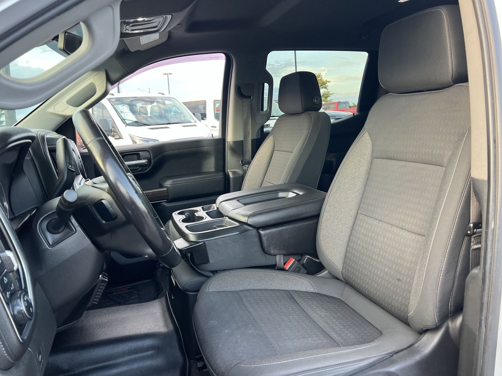 Used 2020 Chevrolet Silverado 1500 LT w/ All-Star Edition AWD/4WD image 13