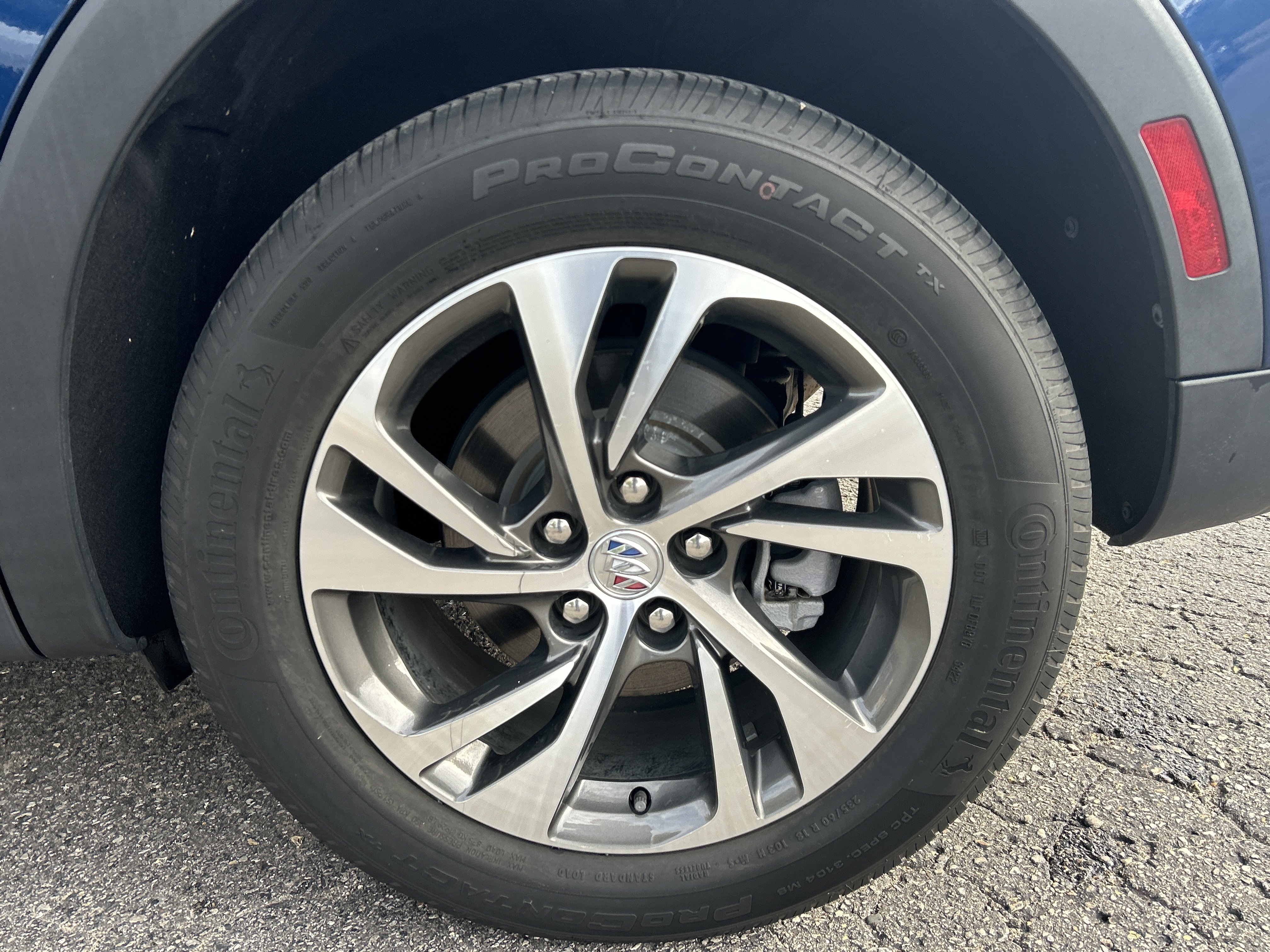 Used 2023 Buick Envision Essence FWD image 26