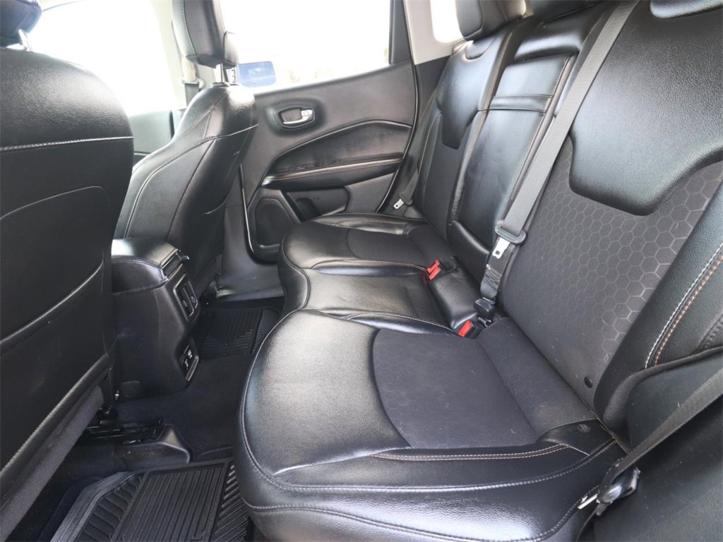 Used 2019 Jeep Compass Latitude image 8