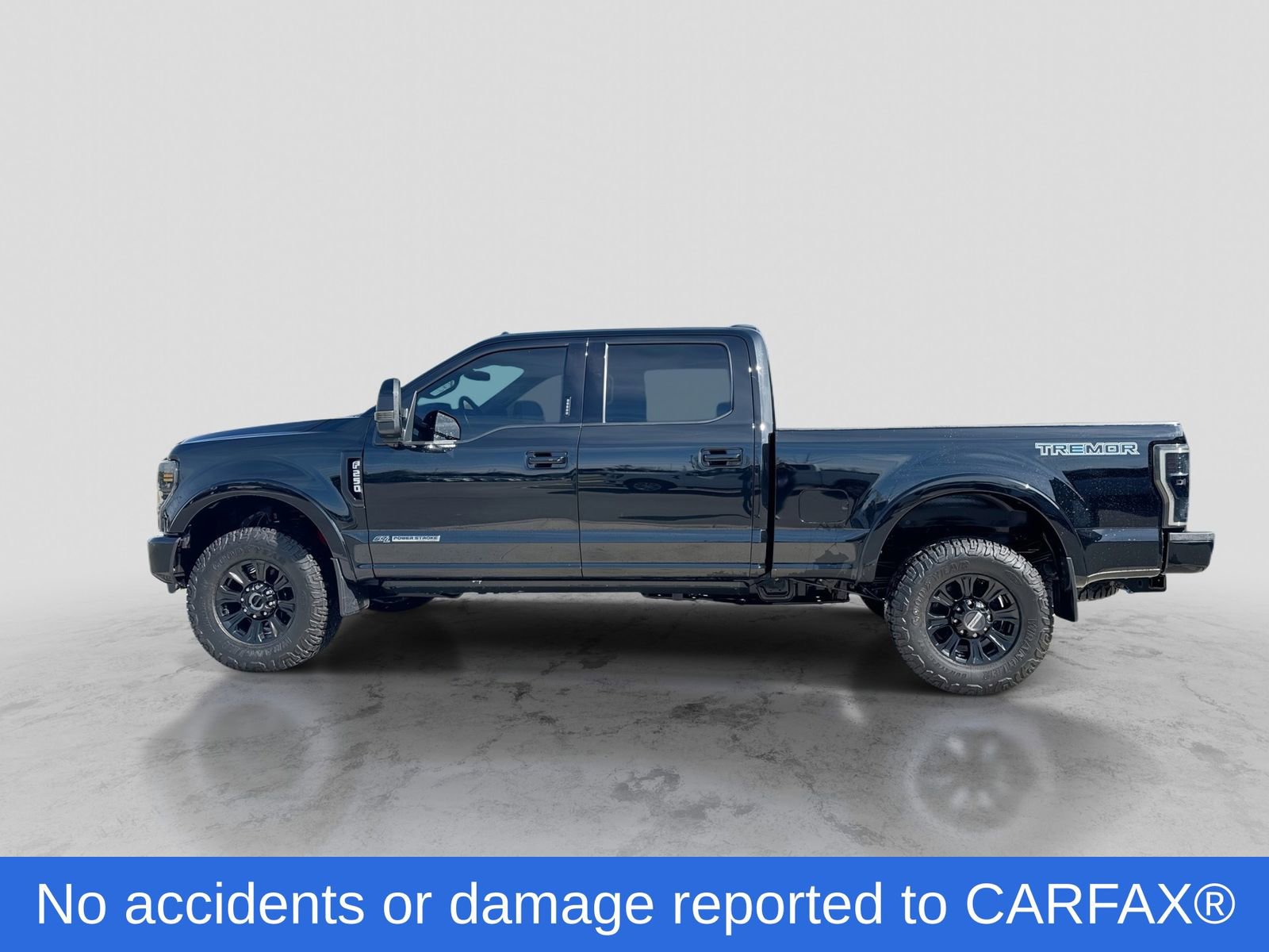 Certified 2022 Ford F250 Lariat w/ Tremor Off-Road Package AWD/4WD image 3