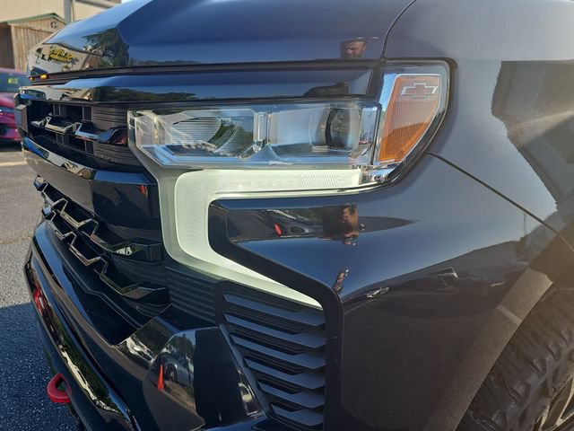 Used 2022 Chevrolet Silverado 1500 LT Trail Boss w/ LT Trail Boss Premium Package AWD/4WD image 35