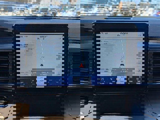 Certified 2022 Ford Explorer XLT w/ Equipment Group 202A image 31