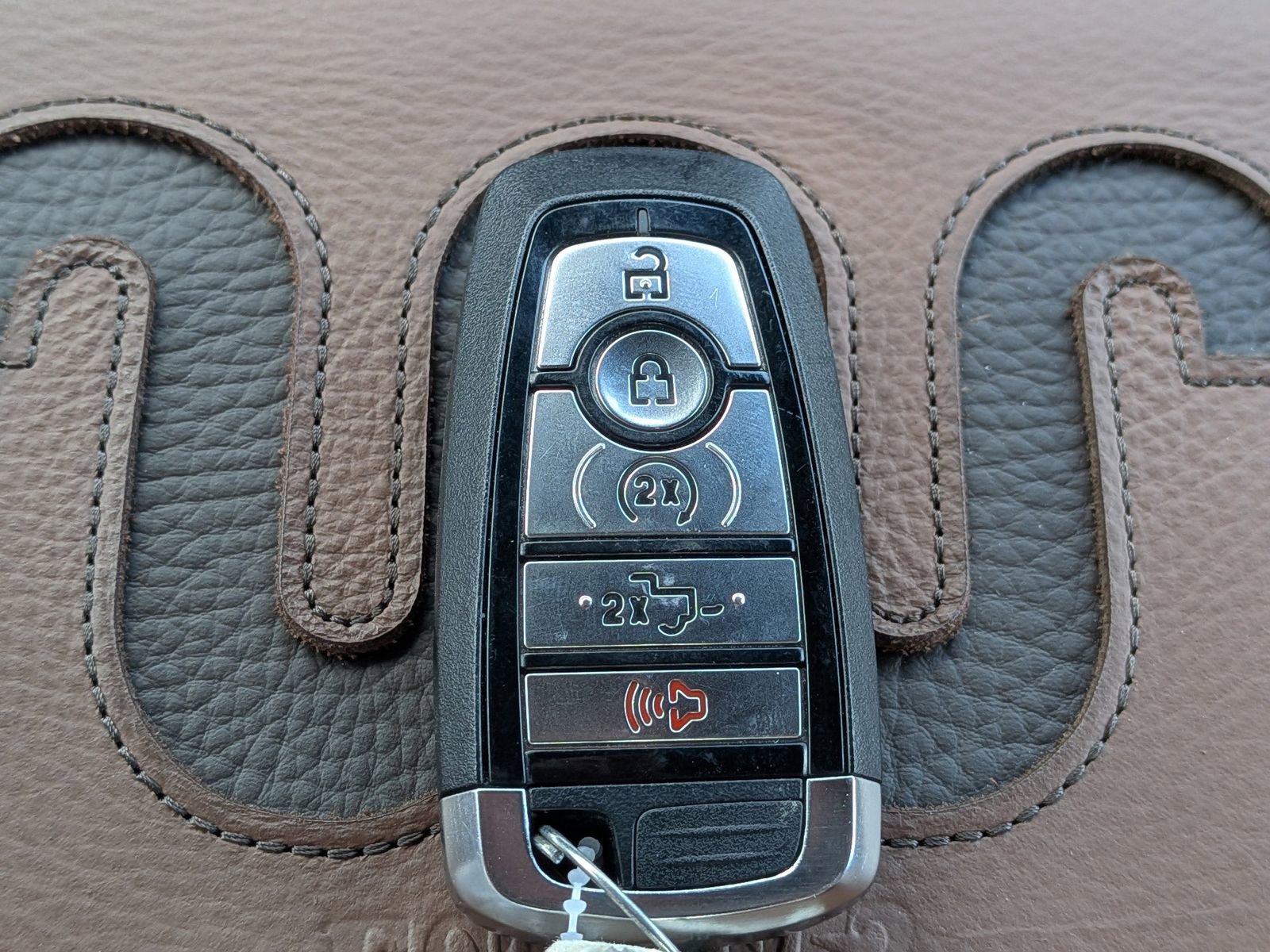 Certified 2025 Ford F150 King Ranch image 33