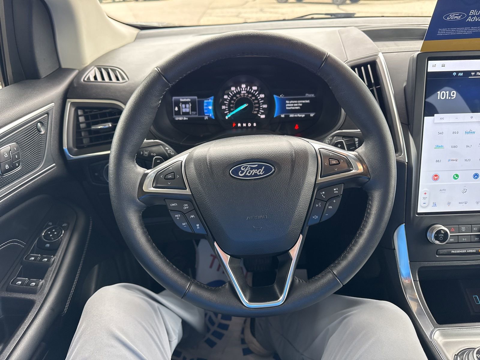 Certified 2024 Ford Edge Titanium w/ Equipment Group 301A AWD/4WD image 30