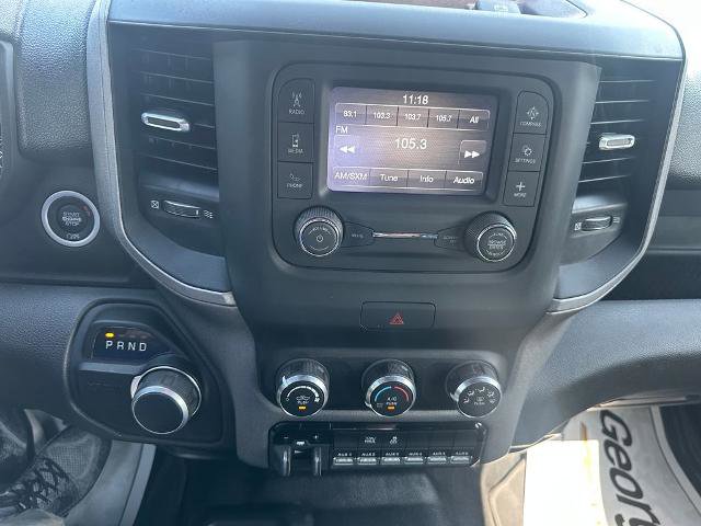 Used 2024 RAM 2500 Tradesman w/ Chrome Appearance Group AWD/4WD image 8