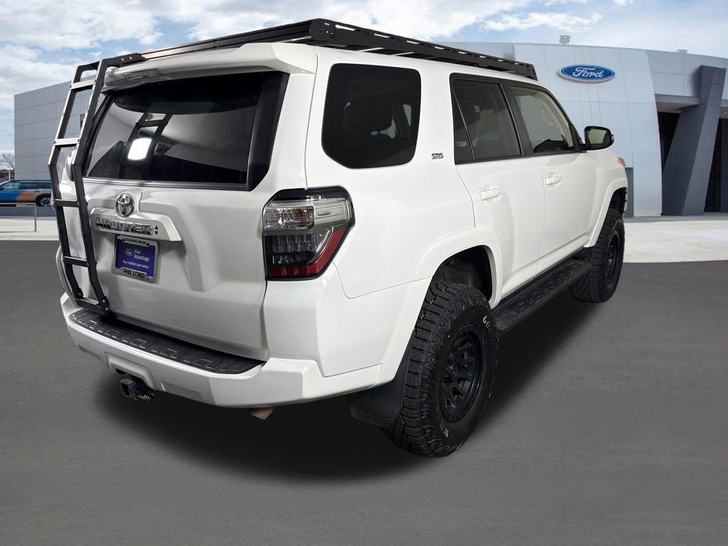 Used 2021 Toyota 4Runner SR5 Premium w/ Moonroof Package AWD/4WD image 5