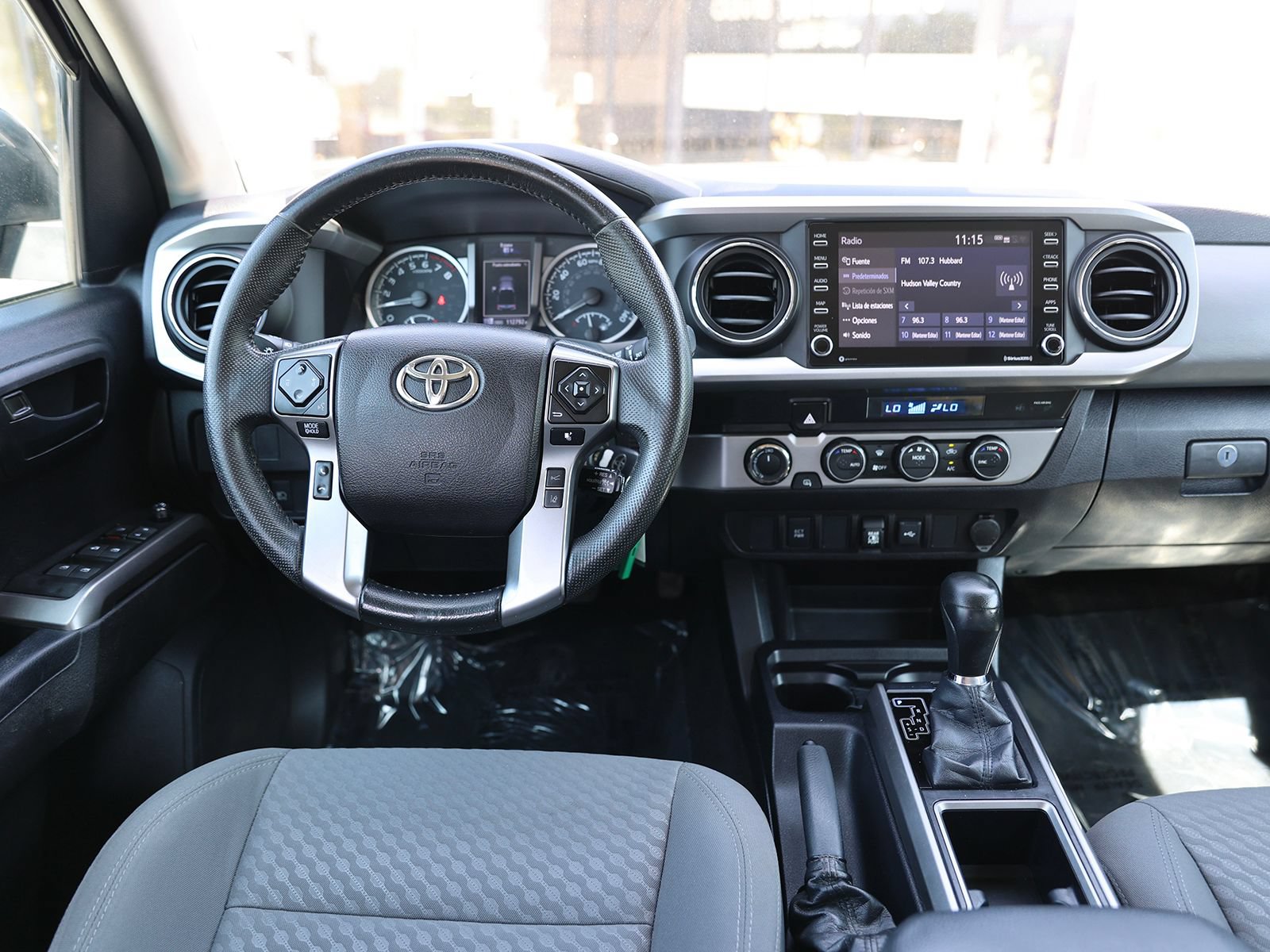 Used 2021 Toyota Tacoma SR5 AWD/4WD image 18