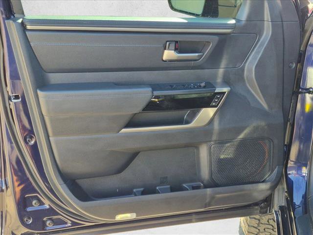 Used 2025 Toyota Tundra Limited AWD/4WD image 11