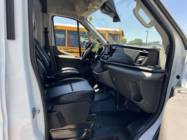 Certified 2025 Ford Transit 250 148 Medium Roof RWD image 11