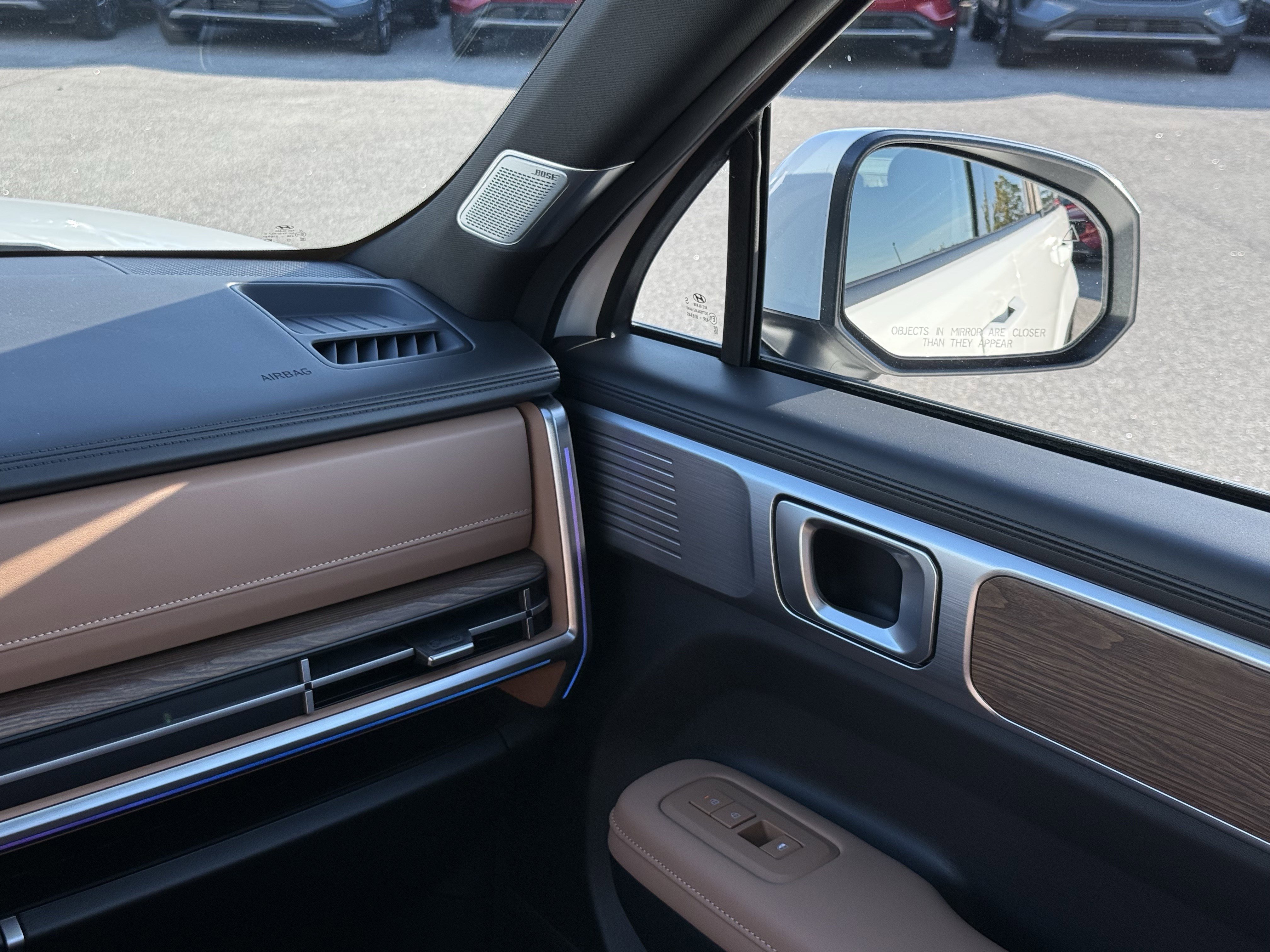 Used 2025 Hyundai Santa Fe Limited image 19