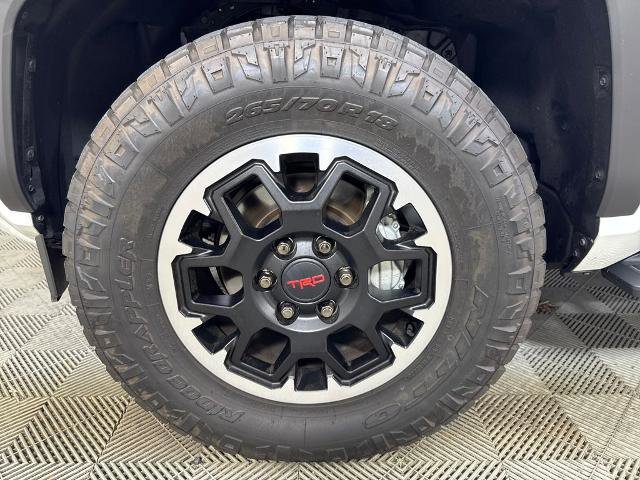 Used 2025 Toyota 4Runner 4WD image 13