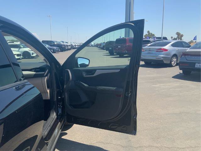 Certified 2022 Ford Escape SE FWD image 21