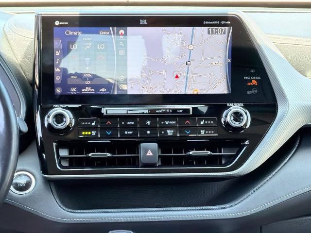Used 2020 Toyota Highlander Platinum AWD/4WD image 21