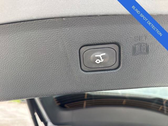 Certified 2023 Ford Edge Titanium AWD/4WD image 17