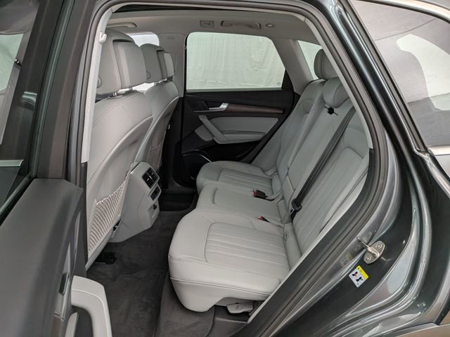 Used 2023 Audi Q5 2.0T Premium image 17