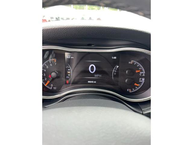 Used 2019 Jeep Grand Cherokee Laredo w/ Laredo X Package AWD/4WD image 15