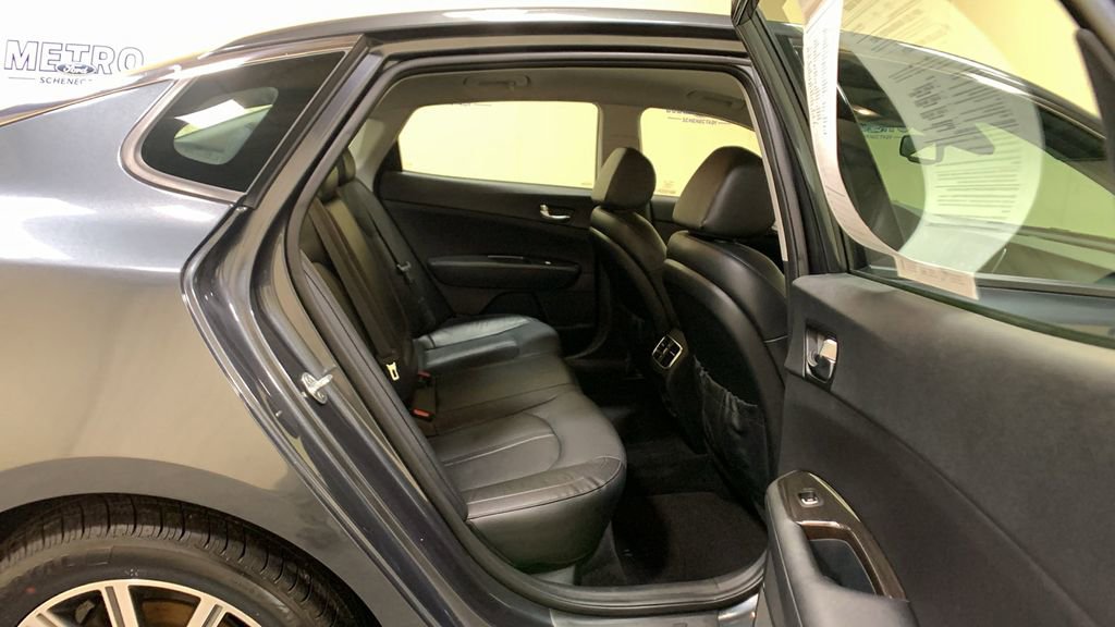 Used 2020 Kia Optima EX image 13