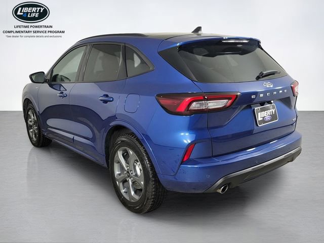 Certified 2023 Ford Escape ST-Line w/ Tech Pack #1 AWD/4WD image 5