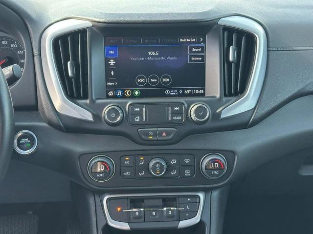 Used 2023 GMC Terrain SLT image 14