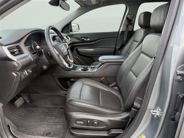 Used 2023 GMC Acadia SLT w/ Elevation Edition AWD/4WD image 9