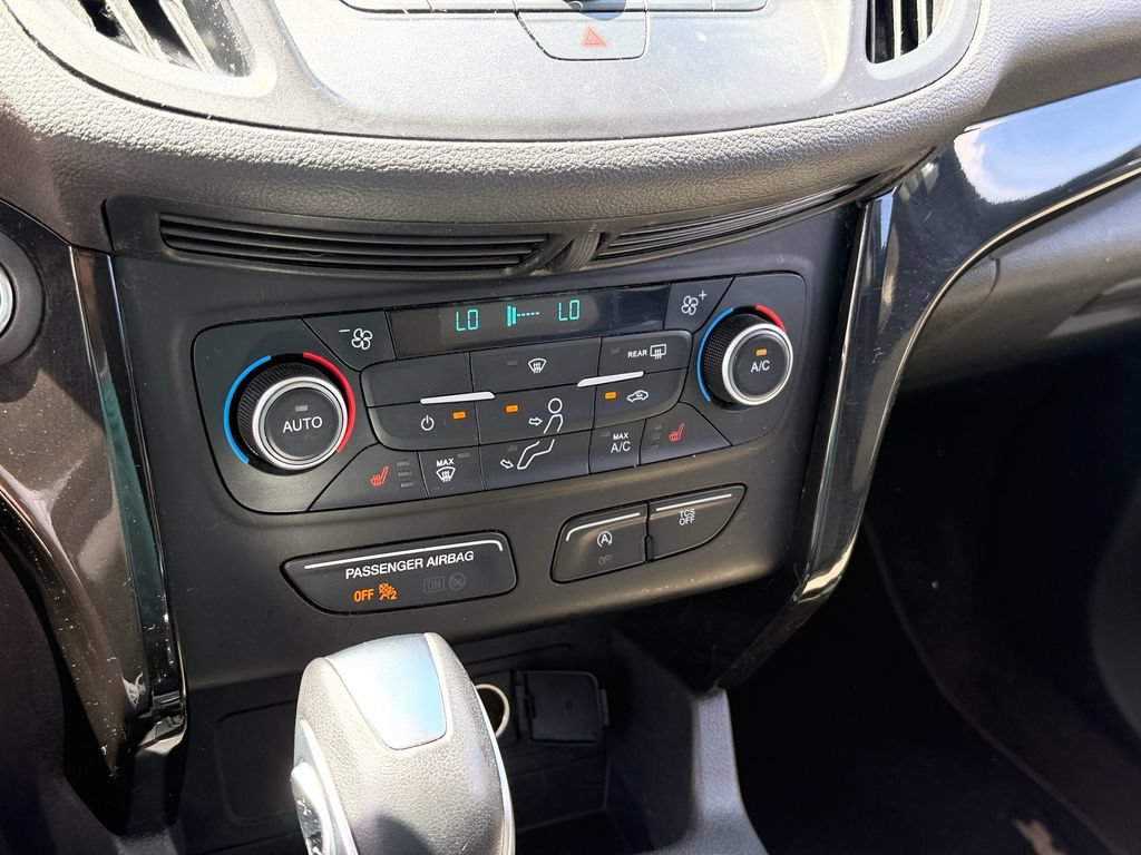 Certified 2019 Ford Escape SEL FWD image 21