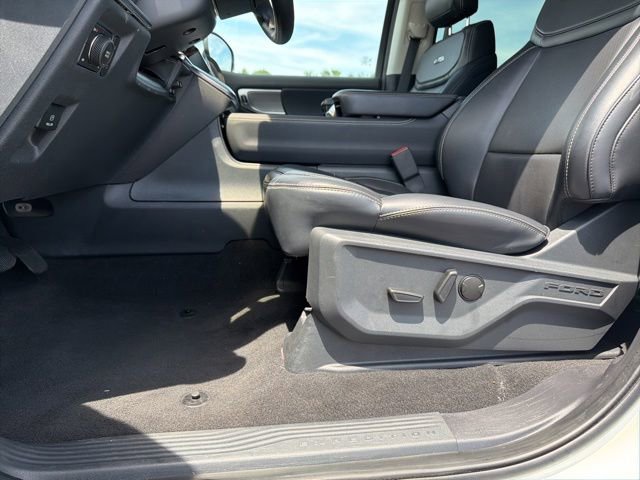Certified 2025 Ford Expedition Max Platinum AWD/4WD image 17