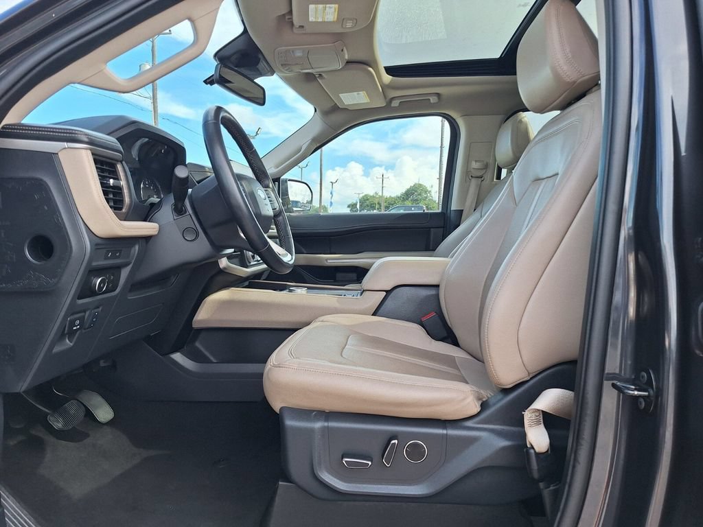 Certified 2024 Ford Expedition Max Limited RWD image 12
