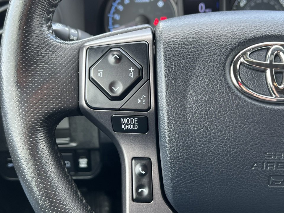 Used 2019 Toyota Tacoma TRD Off-Road image 24