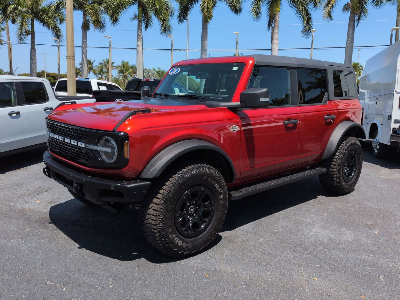 Certified 2024 Ford Bronco Wildtrak AWD/4WD image 6