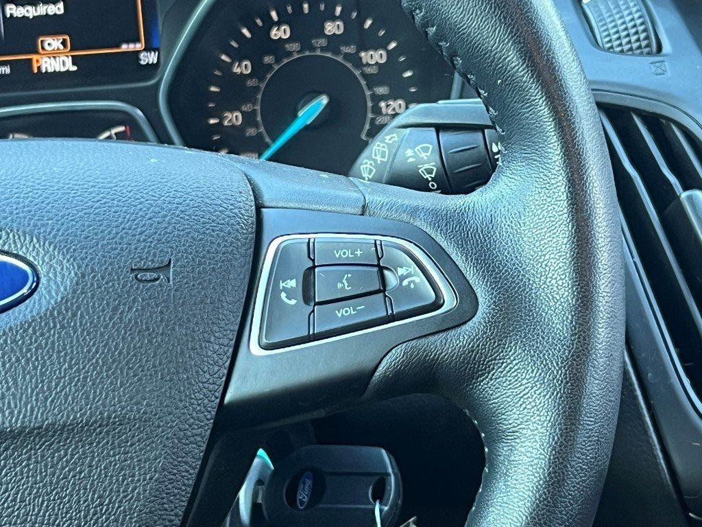 Certified 2017 Ford Focus SE w/ Cold Weather Package image 20