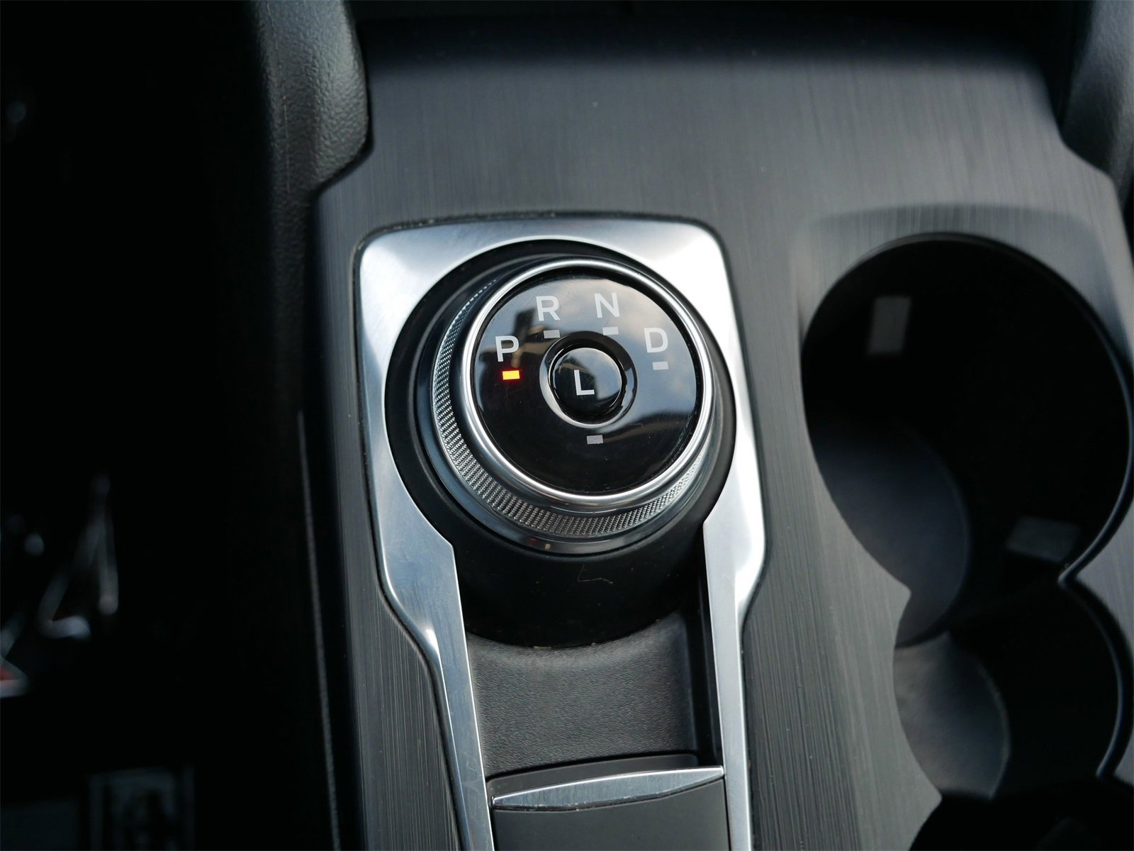 Certified 2025 Ford Escape ST-Line image 23