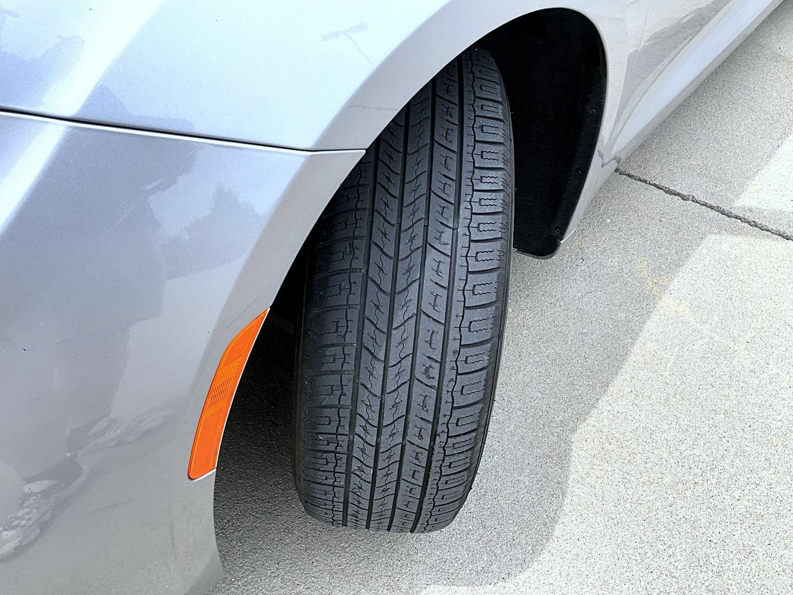 Used 2021 Chrysler Pacifica Touring-L FWD image 26