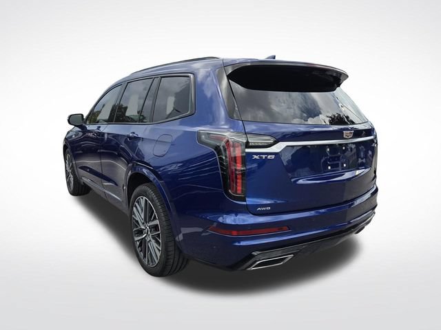 Used 2023 Cadillac XT6 Sport w/ Technology Package AWD/4WD image 6