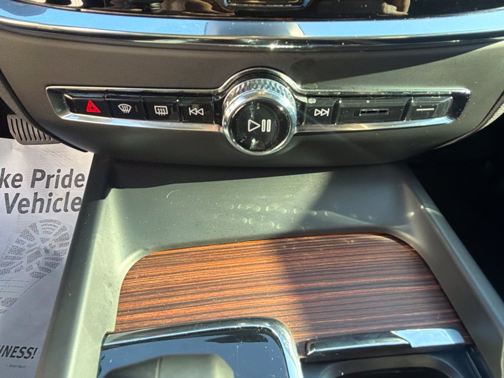 Used 2024 Volvo S60 B5 Plus AWD/4WD image 35
