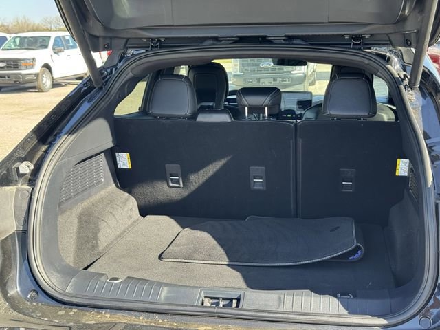 Certified 2025 Ford Mustang Mach-E GT image 32