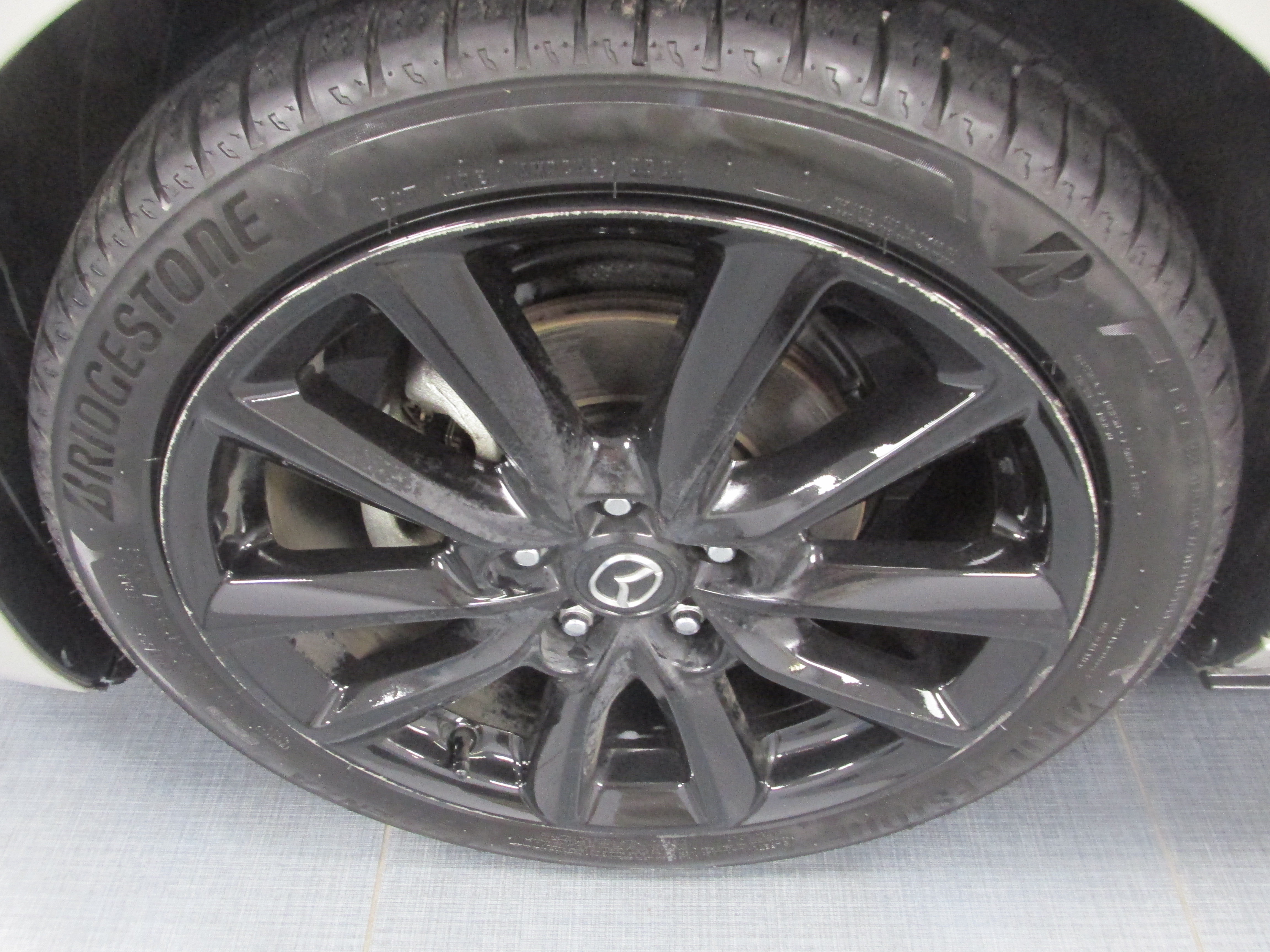 Used 2024 MAZDA MAZDA3 s FWD image 12