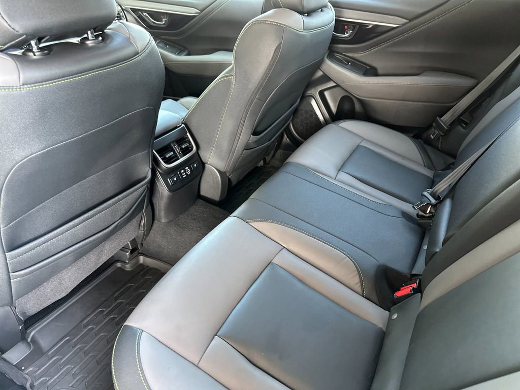 Used 2024 Subaru Outback Onyx Edition XT AWD/4WD image 11