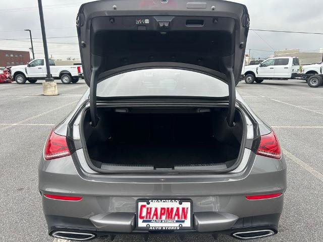 Used 2023 Mercedes-Benz CLA 250 4MATIC image 32