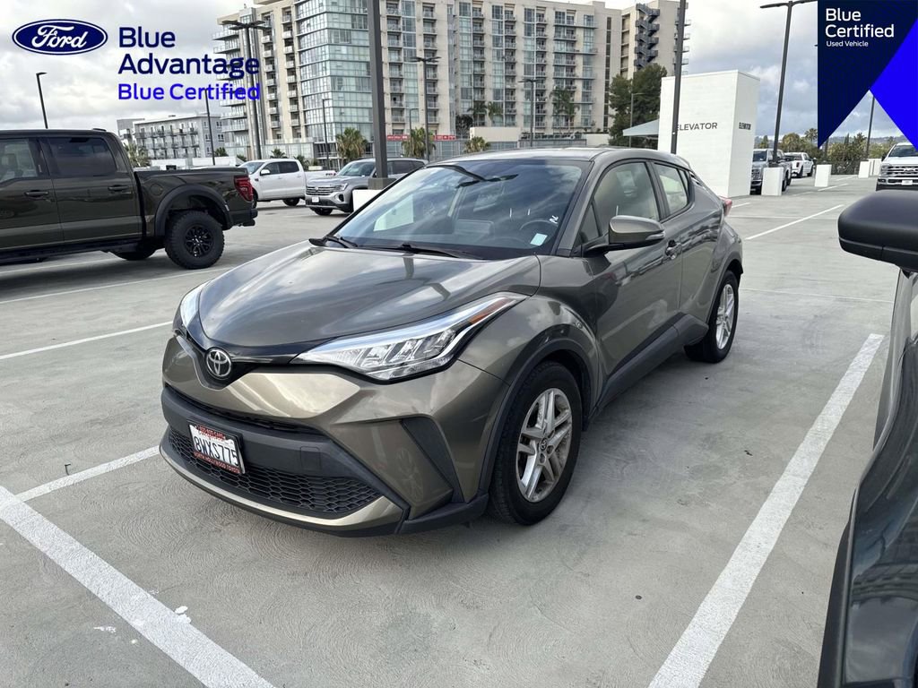Used 2021 Toyota C-HR LE FWD image 11